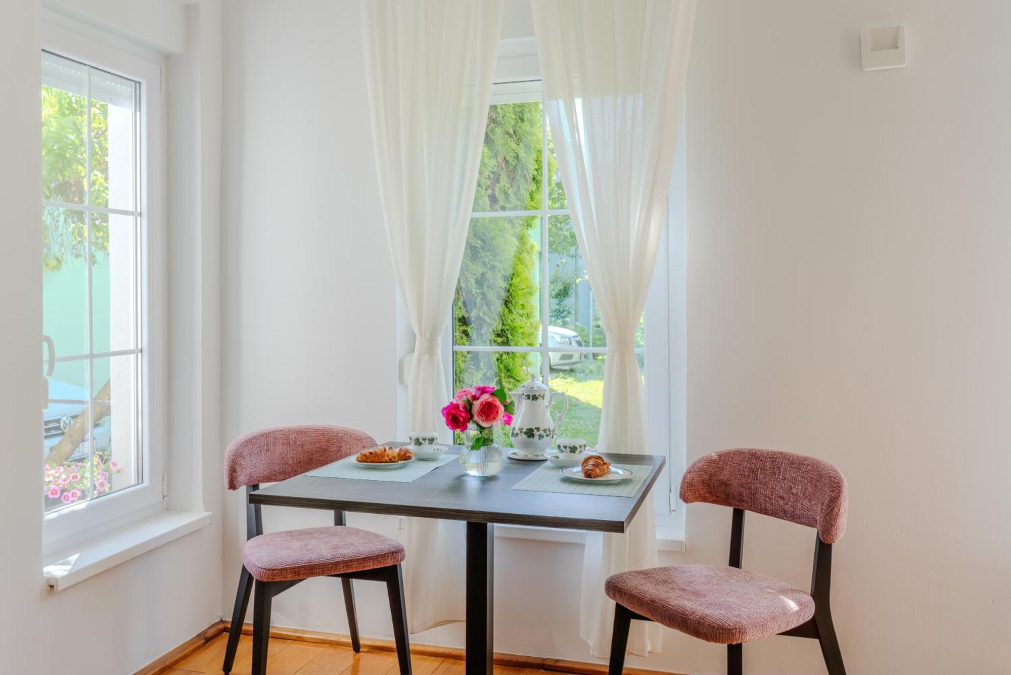 Rosa Bed & Breakfast